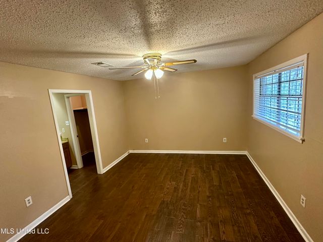 58 Summit Ridge Drive, Brandon, MS 39042