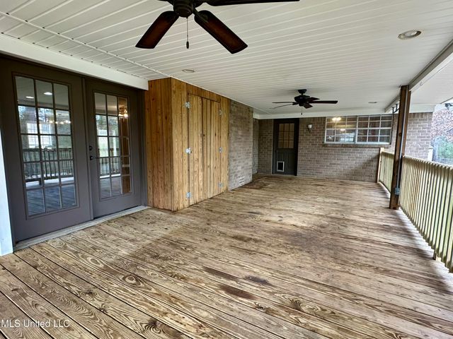 58 Summit Ridge Drive, Brandon, MS 39042