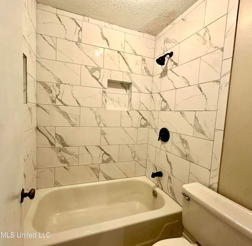 58 Summit Ridge Drive, Brandon, MS 39042