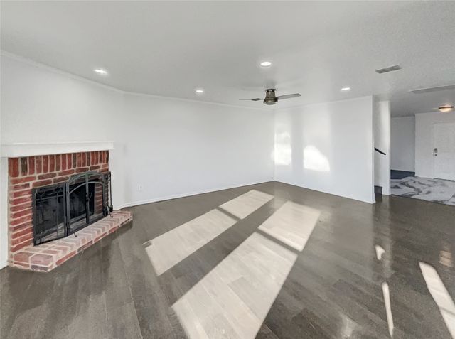 2813 Lake Vista Drive, Wylie, TX 75098