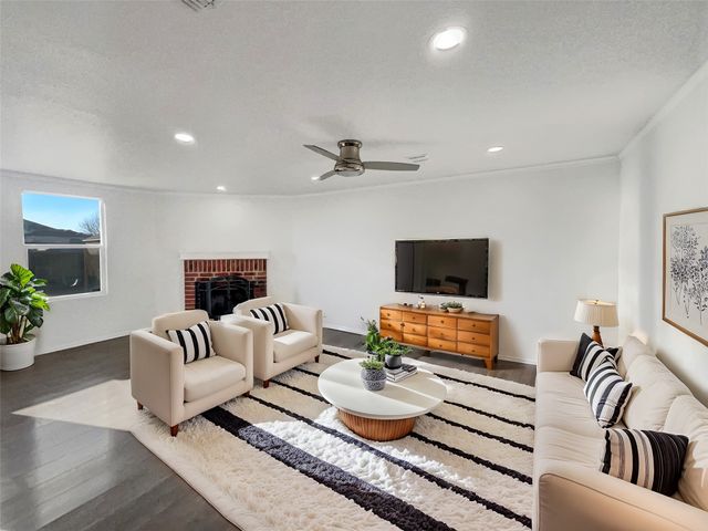 2813 Lake Vista Drive, Wylie, TX 75098