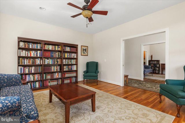 849 VILLAGE CT, Front Royal, VA 22630