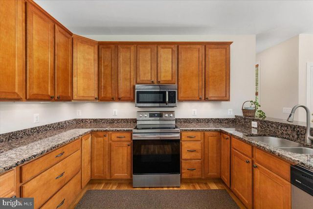849 VILLAGE CT, Front Royal, VA 22630