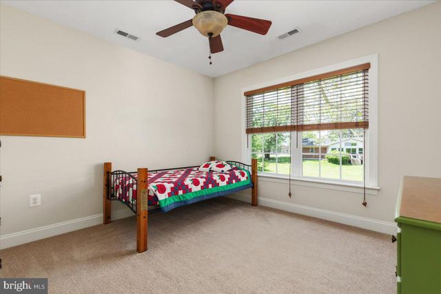 849 VILLAGE CT, Front Royal, VA 22630