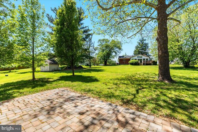 849 VILLAGE CT, Front Royal, VA 22630