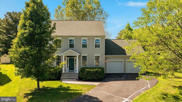 849 VILLAGE CT, Front Royal, VA 22630
