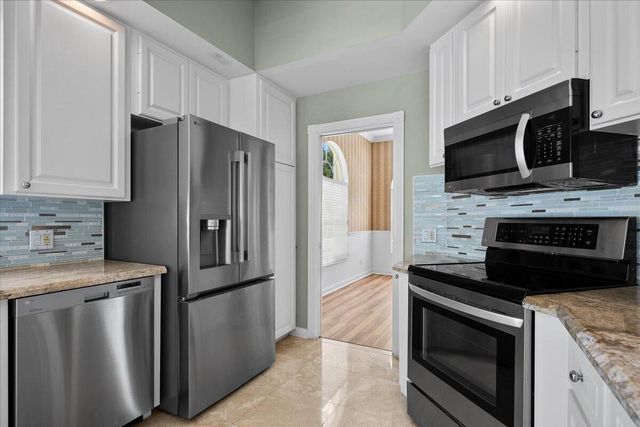 306 Aegean Road, Palm Beach Gardens, FL 33410