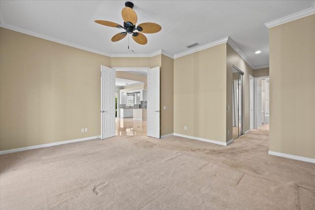 306 Aegean Road, Palm Beach Gardens, FL 33410