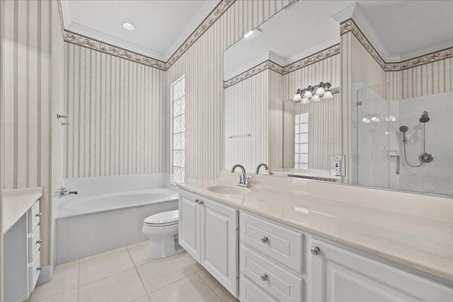 306 Aegean Road, Palm Beach Gardens, FL 33410