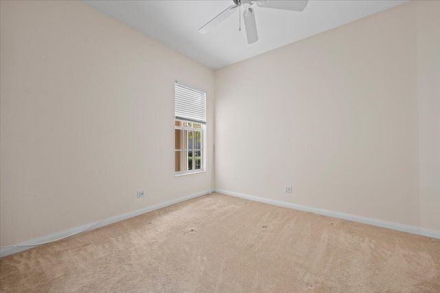 306 Aegean Road, Palm Beach Gardens, FL 33410