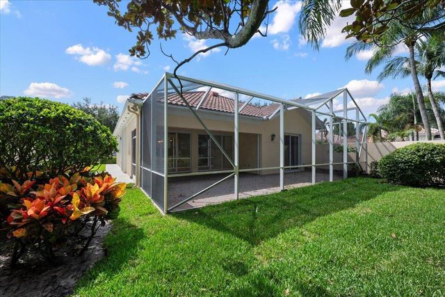 306 Aegean Road, Palm Beach Gardens, FL 33410