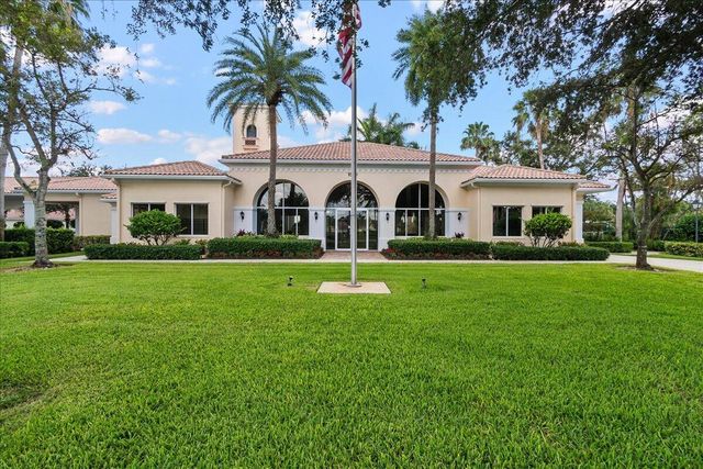 306 Aegean Road, Palm Beach Gardens, FL 33410