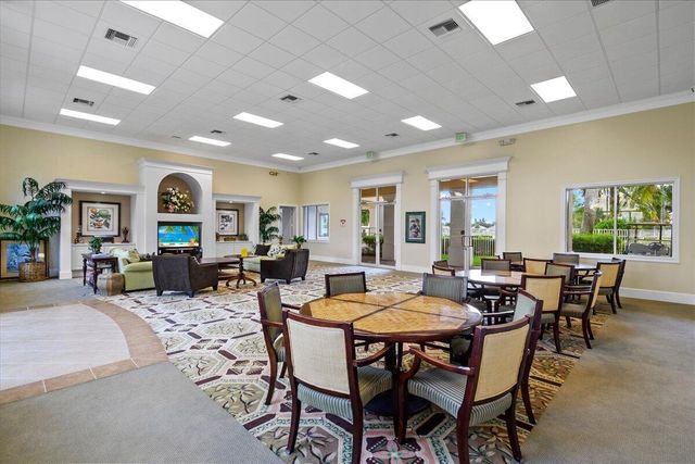 306 Aegean Road, Palm Beach Gardens, FL 33410