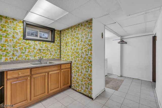 179 Valley View Rd, Hillside Twp., NJ 07205