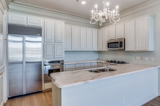 3535 Gillespie Street 507, Dallas, TX 75219