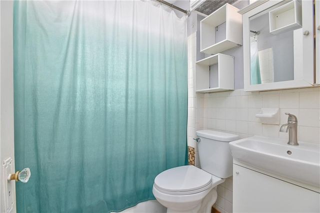 4720 Liberty Street, Kansas City, MO 64112