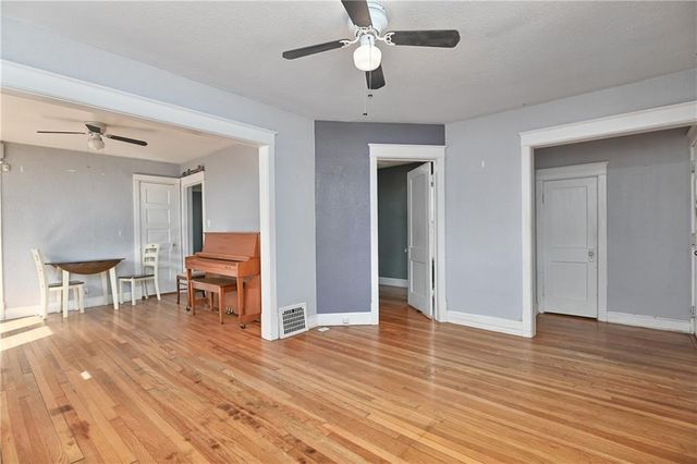 4720 Liberty Street, Kansas City, MO 64112