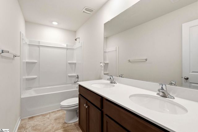 205 Hillendale Way, Pelzer, SC 29697