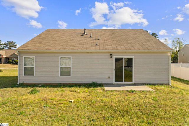 205 Hillendale Way, Pelzer, SC 29697