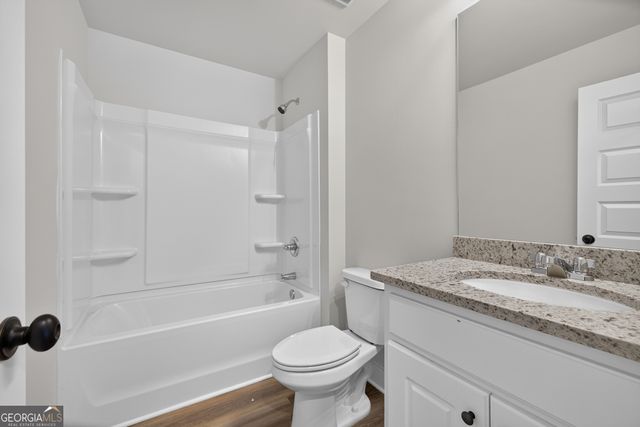 61 Altamaha Drive 13, Jefferson, GA 30549