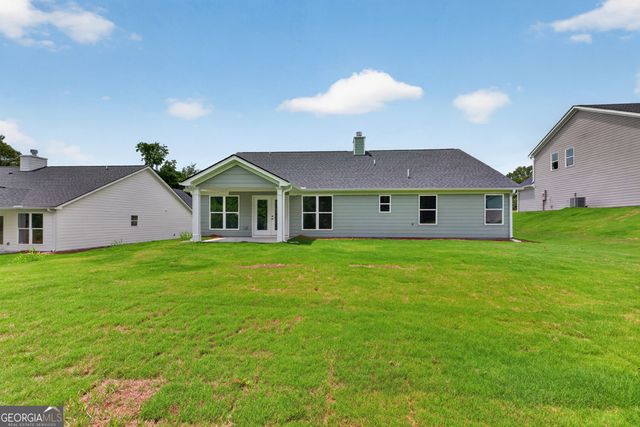 61 Altamaha Drive 13, Jefferson, GA 30549