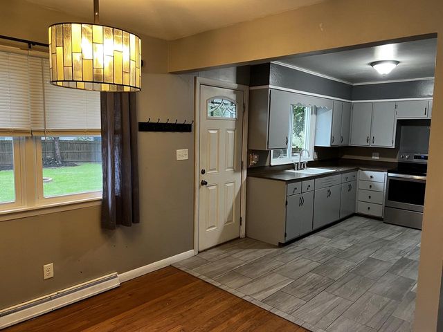 210 N Monroe STREET, Watertown, WI 53094