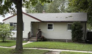 210 N Monroe STREET, Watertown, WI 53094