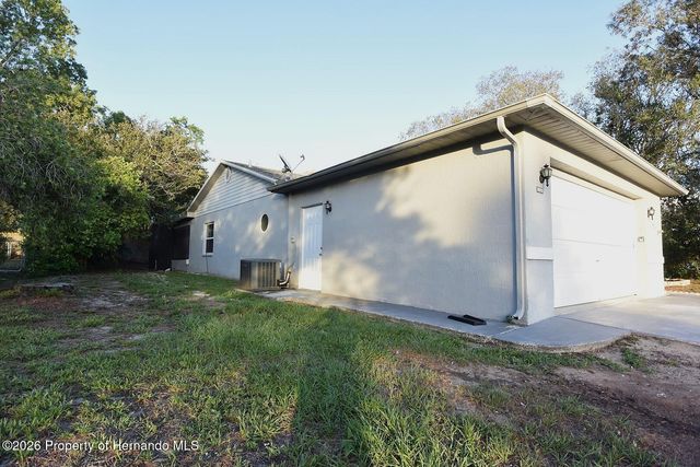 1424 Gables Avenue, Spring Hill, FL 34608
