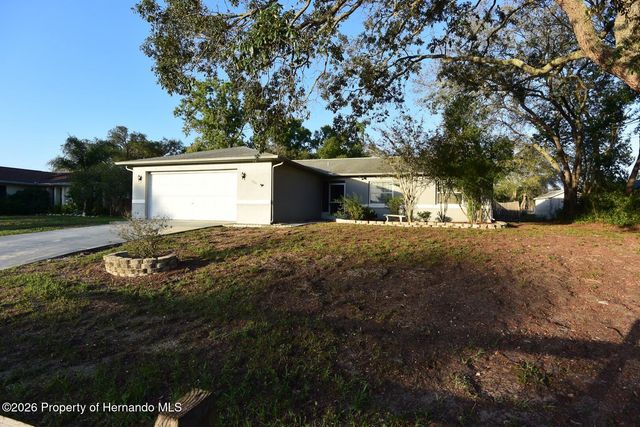 1424 Gables Avenue, Spring Hill, FL 34608