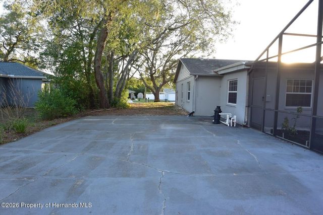1424 Gables Avenue, Spring Hill, FL 34608