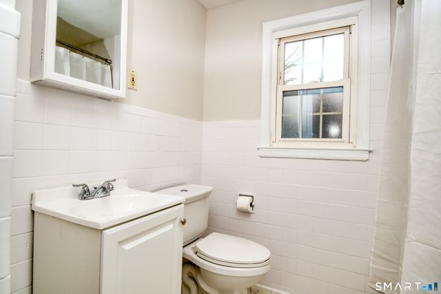 46 Green Road, Manchester, CT 06042