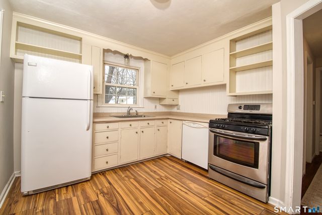 46 Green Road, Manchester, CT 06042