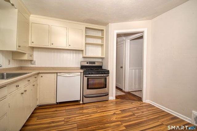 46 Green Road, Manchester, CT 06042