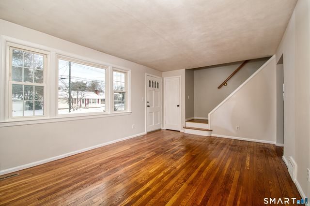 46 Green Road, Manchester, CT 06042