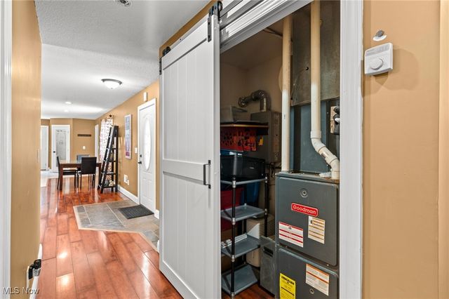 10121 Crows Nest Cove, Aurora, OH 44202