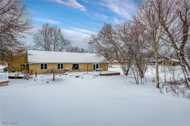 10121 Crows Nest Cove, Aurora, OH 44202