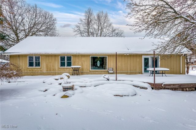 10121 Crows Nest Cove, Aurora, OH 44202