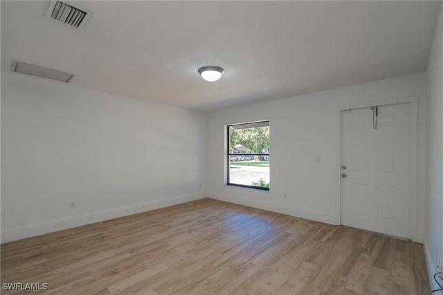 13831 3rd ST, Fort Myers, FL 33905