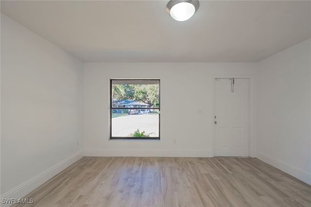 13831 3rd ST, Fort Myers, FL 33905