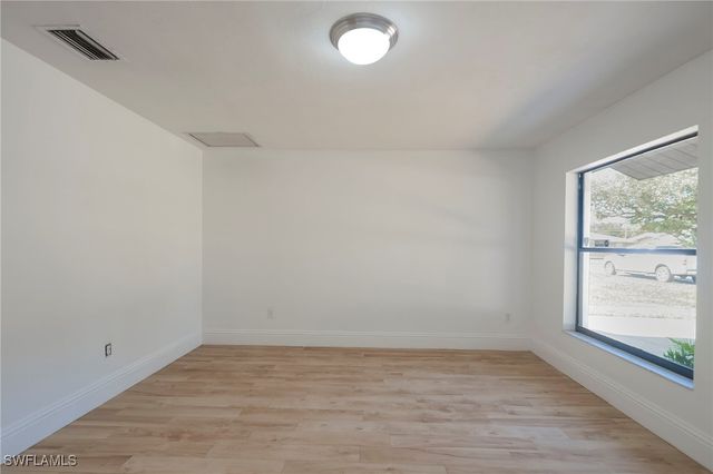 13831 3rd ST, Fort Myers, FL 33905