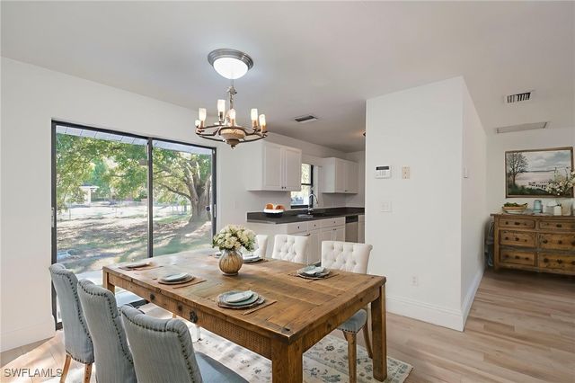 13831 3rd ST, Fort Myers, FL 33905