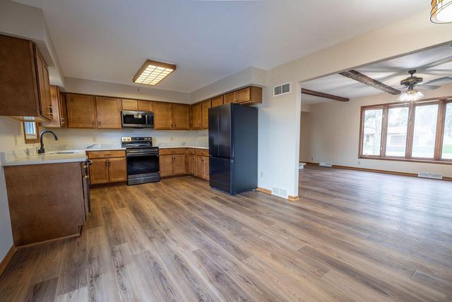W225S9080 Mount Carmel ROAD, Big Bend, WI 53103