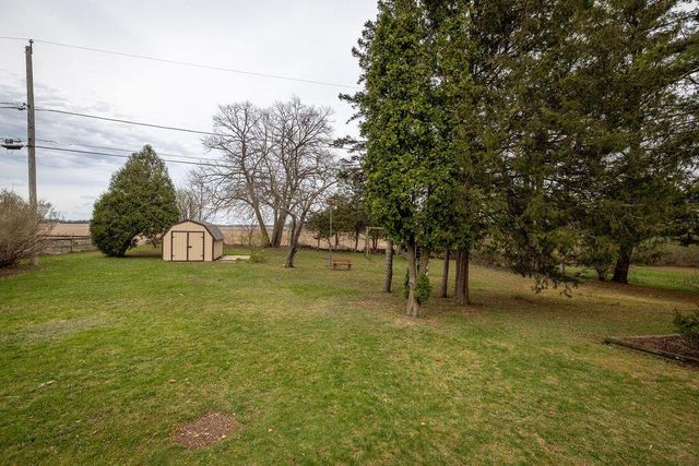 W225S9080 Mount Carmel ROAD, Big Bend, WI 53103
