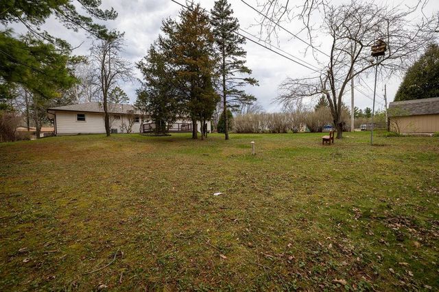 W225S9080 Mount Carmel ROAD, Big Bend, WI 53103