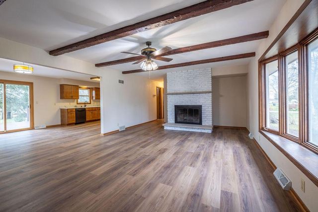W225S9080 Mount Carmel ROAD, Big Bend, WI 53103