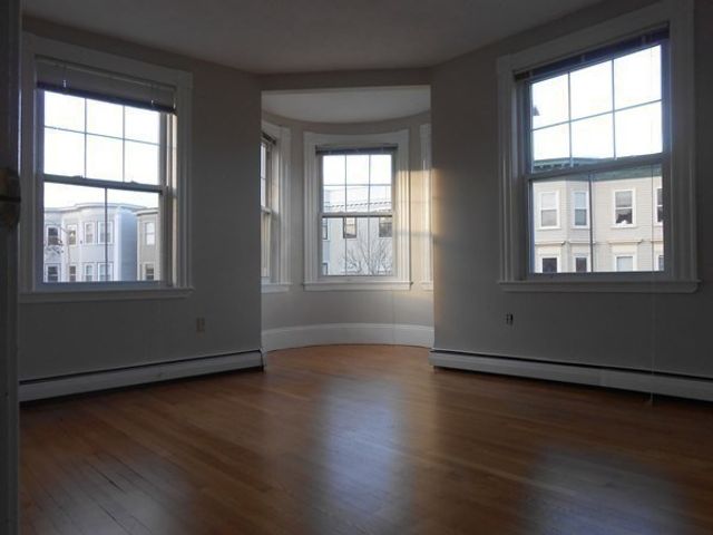 1426 Cambridge 2, Cambridge, MA 02139