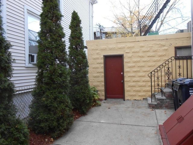 1426 Cambridge 2, Cambridge, MA 02139