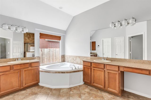 7415 Bearden Falls Lane, Humble, TX 77396