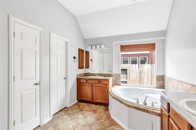 7415 Bearden Falls Lane, Humble, TX 77396