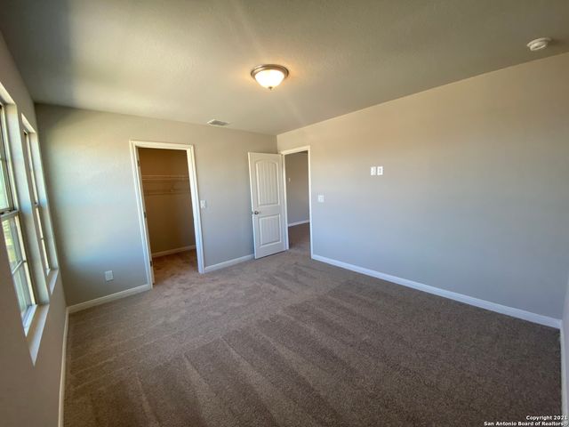 1378 Rios Bend Dr, New Braunfels, TX 78130